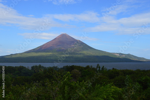 Momotombo volcano photo