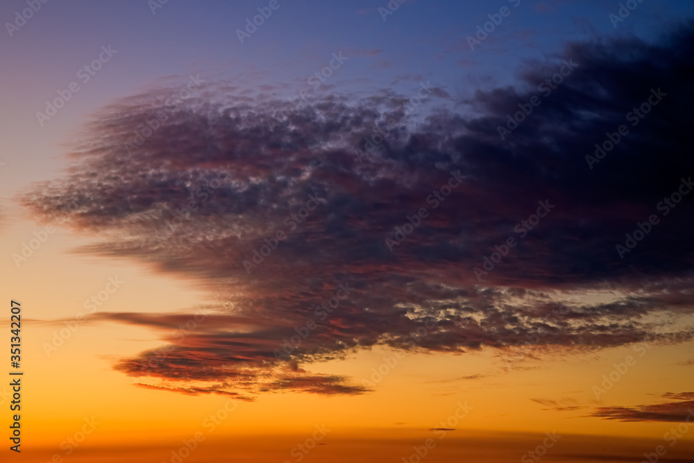 Obraz premium Clouds at sunset