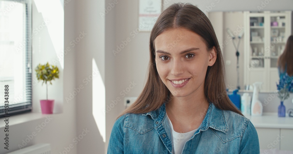 woman patient smiling woman patient smiling
