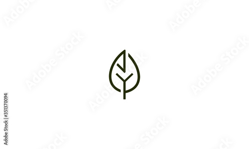 green leaf vector