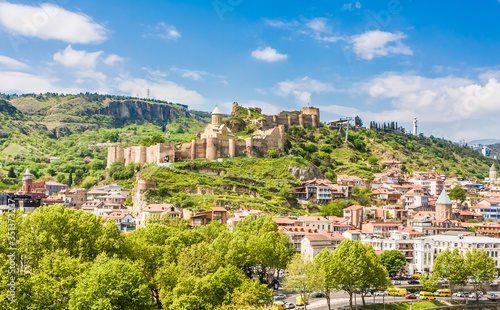 Obraz na płótnie View of historical center of Tbilisi and Narikala fortress w salonie