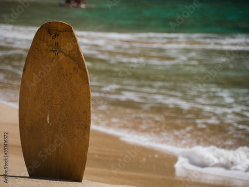 Wallpaper Mural Fun in the Sun Torontodigital.ca