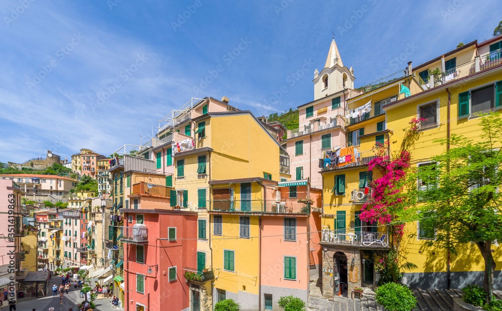 Panoramic view of Riomaggiore town in Cinque Terre, Italy.