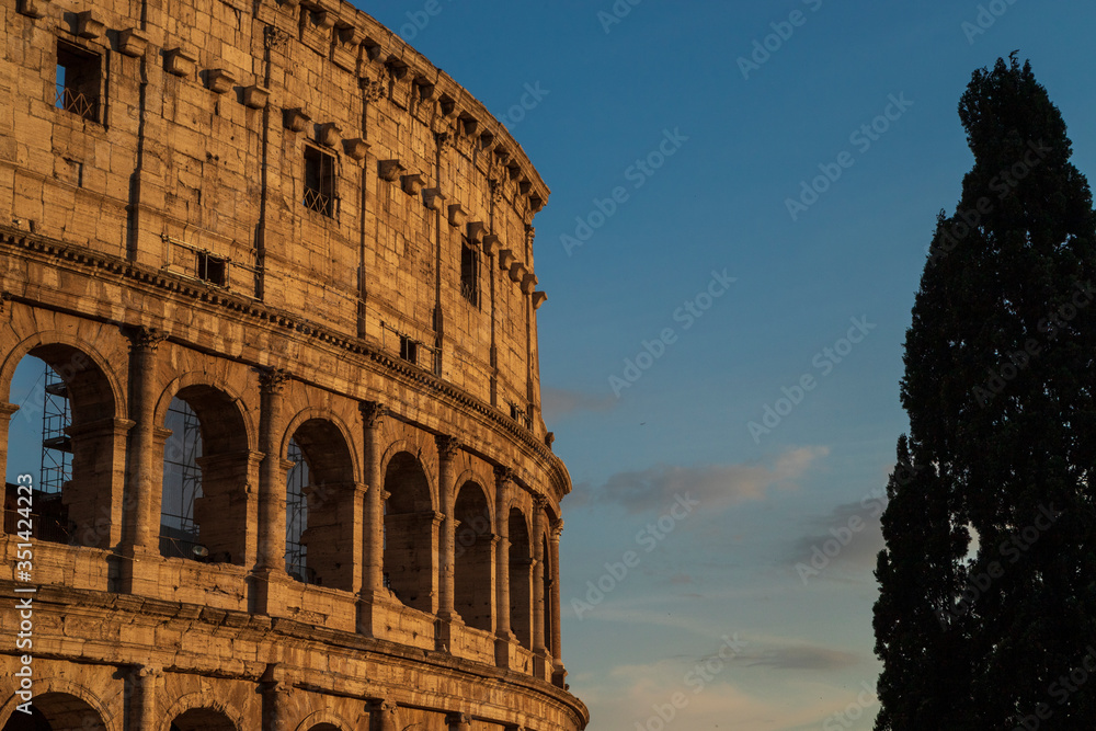 Fototapeta premium Colosseum - Rome - Italy