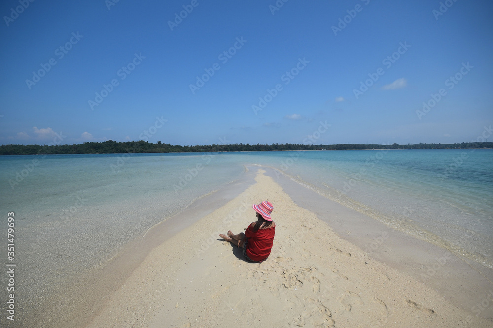 Kham Island, Trat Province, Thailand Kham Island, Trat Province, Thailand