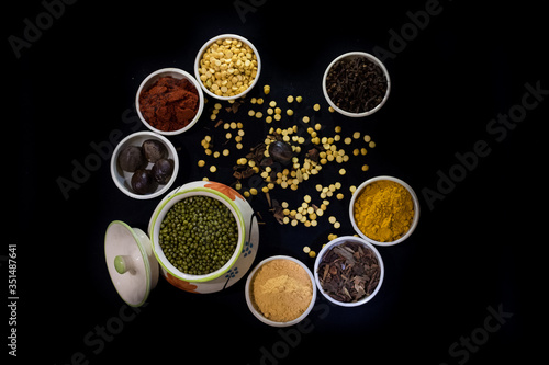 Indian Exotic Gourmet Food Ingredients: incl Turmeric, Garam Masala, Tandoori Masala, Punchpooran, Madras Curry, Yellow Split Gram, Cumin, Curry, Peppers and Chilli - Delicious Meals