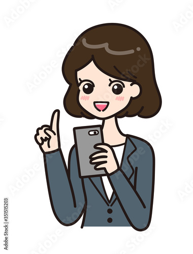 スーツの女性　スマホ　ポーズ
