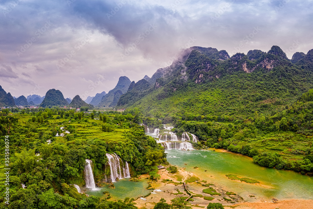 Ban Gioc Waterfall Thac Ban Gioc Cao Bang Stock Photo | Adobe Stock