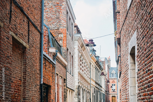 Fototapeta Naklejka Na Ścianę i Meble -  street view of downtown in Lille, France