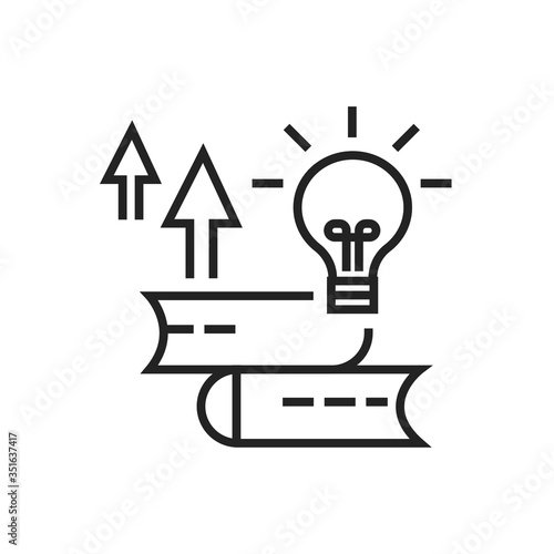 Personal development courses black line icon. Self improvement. Pictogram for web page, mobile app. UI UX GUI design element
