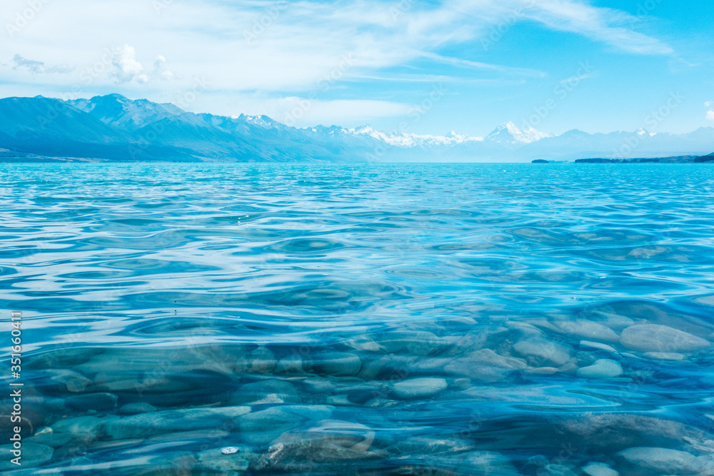 Clear water and mountains, New Zealand Clear water and mountains, New Zealand
