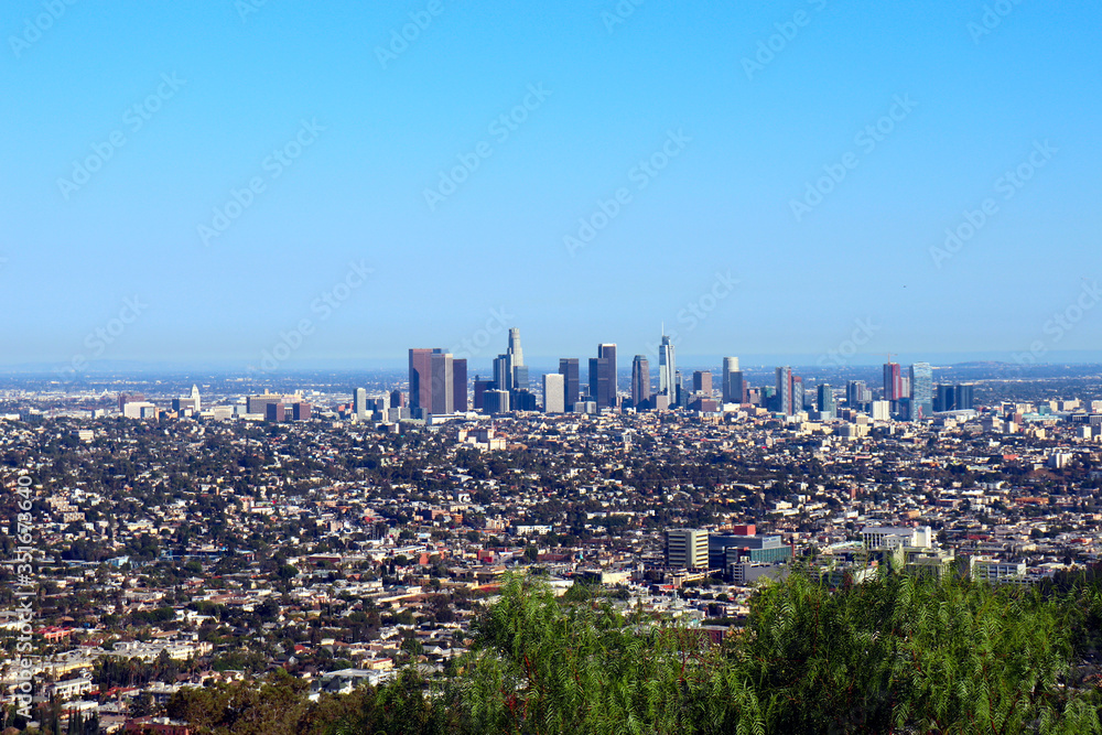 Fototapeta premium Panorama view of Downtown skyscrapers in los angeles from above