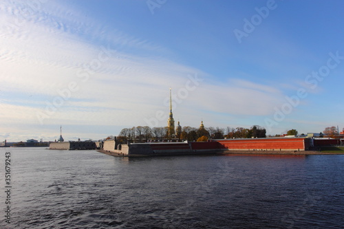 Autumn City Park of St. Petersburg © Vladimir