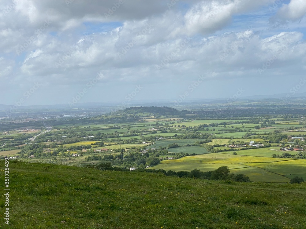 Obraz premium view of the city cotswolds cheltenham