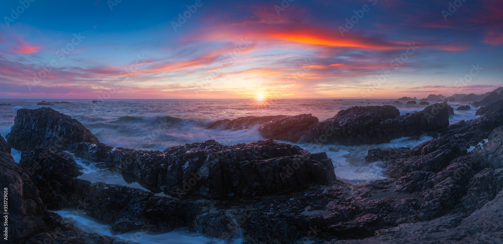 Beluga Rock sunset panorama