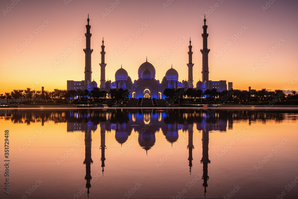 Grand Mosque at twilight in Abu Dhabi, UAE