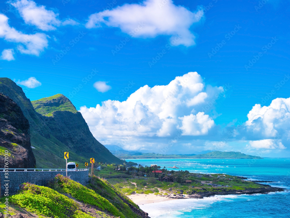 ハワイ州オアフ島東海岸の海の景色