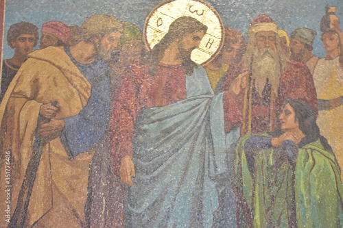 サンクトペテルブルグ随一の教会 芸術で埋め尽くされてます 血の上の救世主教会（ロシア）