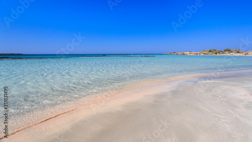 Fototapeta Naklejka Na Ścianę i Meble -  spiaggia di Elafonissi, Creta