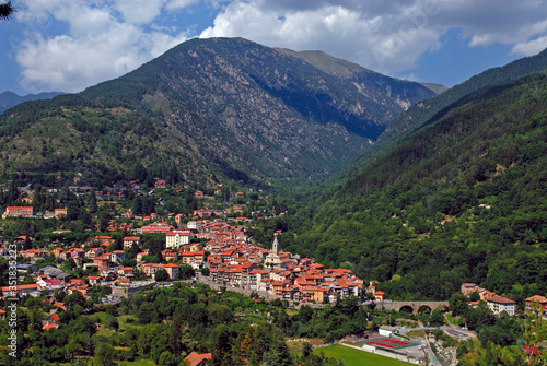 village de Saint Martin Vésubie dans le haut pays niçois dans les Alpes Maritimes en France