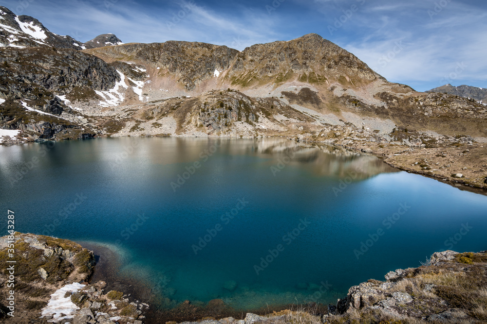 Lacs, étangs de Fontargente dans les Pyrénées - Ariège - Occitanie - France Lacs, étangs de Fontargente dans les Pyrénées - Ariège - Occitanie - France