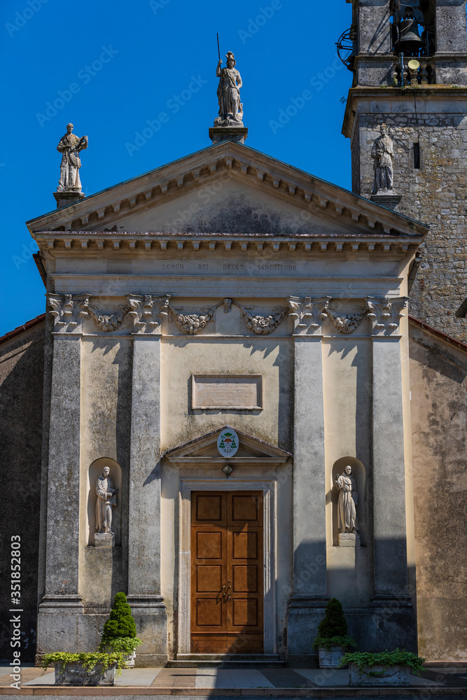 Fototapeta premium The church of San Giorgio (15th century) in the Berici Hills