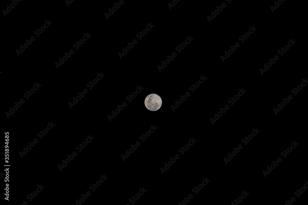 On 7 May 2020. A phenomenon called Supermoon happened, this phenomenon occurs when the position of the Moon is closest to the Earth. On 7 May 2020. A phenomenon called Supermoon happened, this phenomenon occurs when the position of the Moon is closest to the Earth.