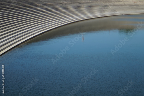 Treppen im Duisburger Innenhafen photo