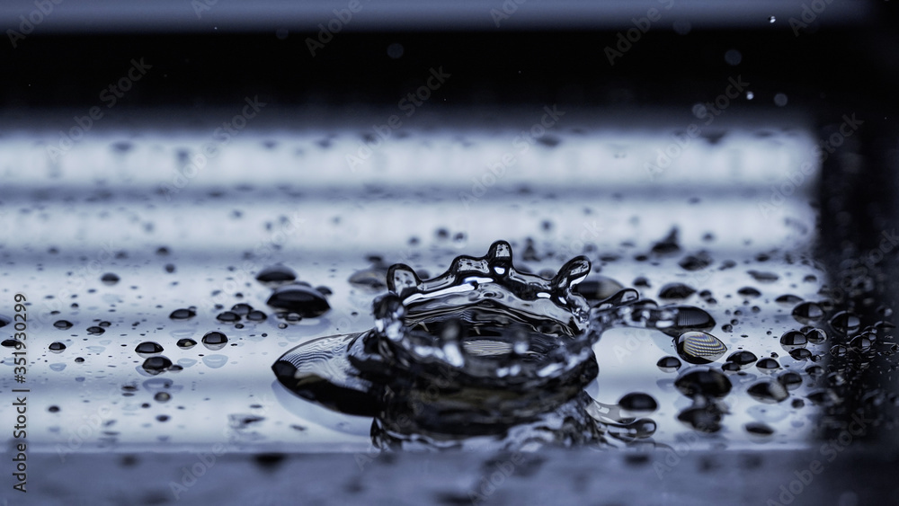 water drop splash macro photography