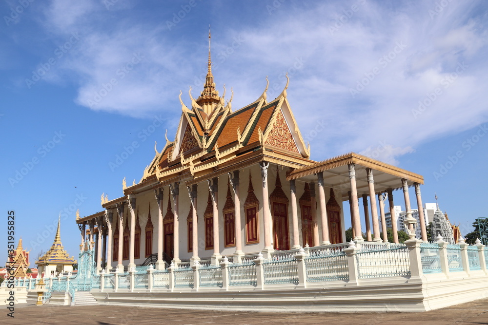 Fototapeta premium Palais royal à Phnom Penh, Cambodge