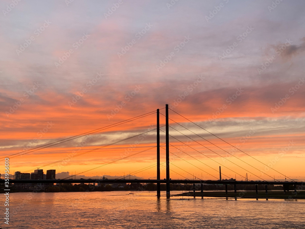 Obraz premium rheinbrücke