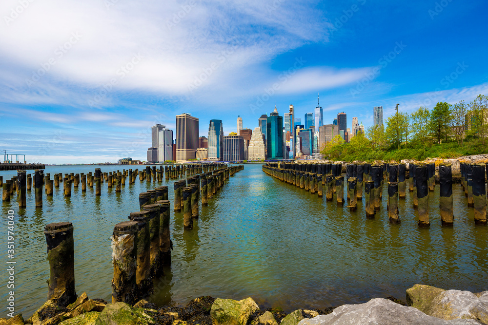 New York City skyline from Brooklyn Bridge Park