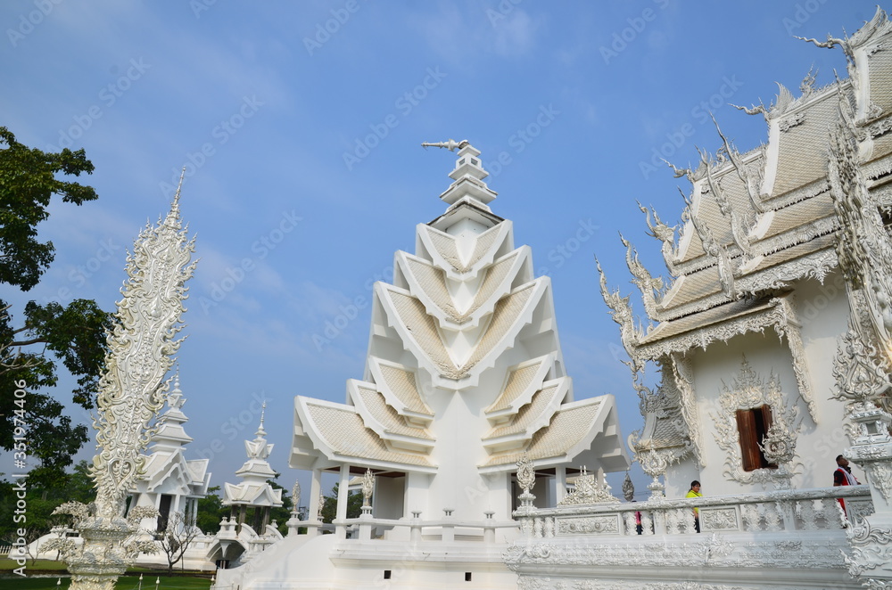 After a storm in 2014, the top of the chedi of Wat Rong Khun, the beautiful white temple in Chiang Rai, was damaged