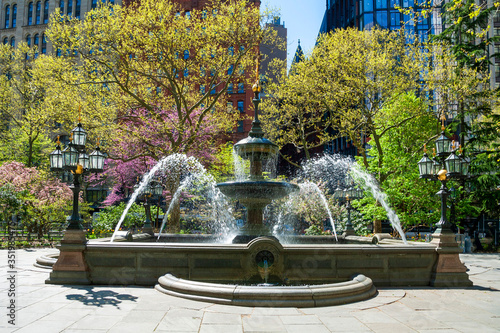 Obraz na płótnie City Hall Park fountain. New York City Manhattan w salonie