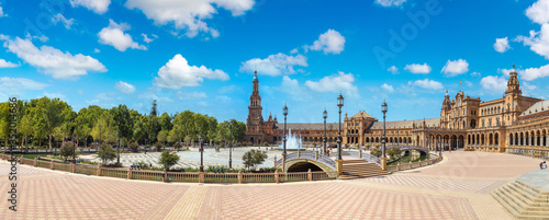 Spanish Square in Sevilla © Sergii Figurnyi