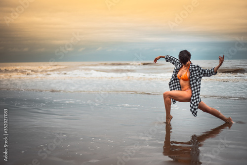 Female Dancer at the beach 01