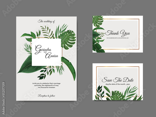 Elegant Wedding Invitation Card Template With Beautiful tropical  Leaves premium vektor © MARIANURINCE