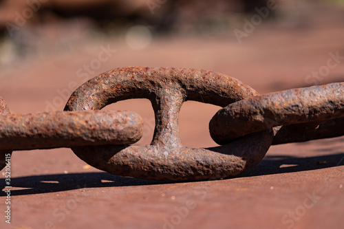 Chain link of Rust Chain Iron