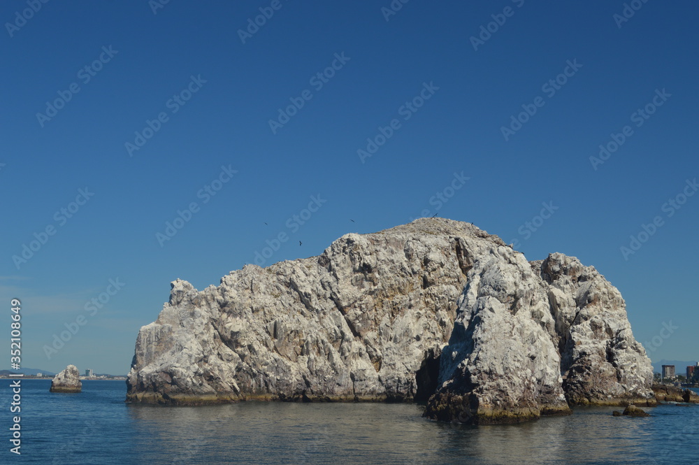 Roca en el mar Roca en el mar