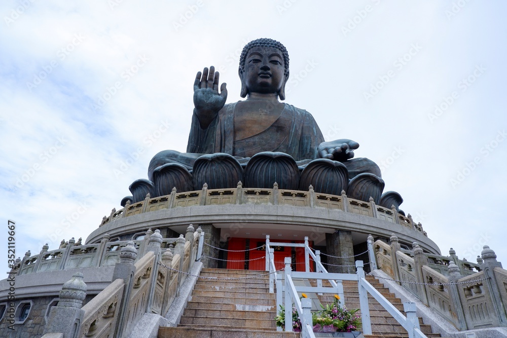Fototapeta premium statue of buddha