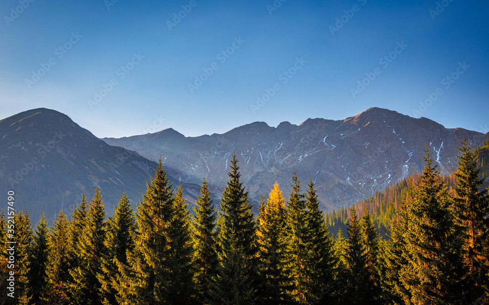 Obraz premium Mountain landscape at autumn, the area of Rohace in Tatras National Park, Slovakia, Europe.
