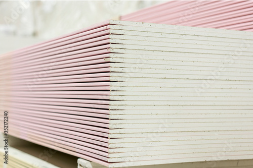 Canvas-taulu Drywall in a hardware store