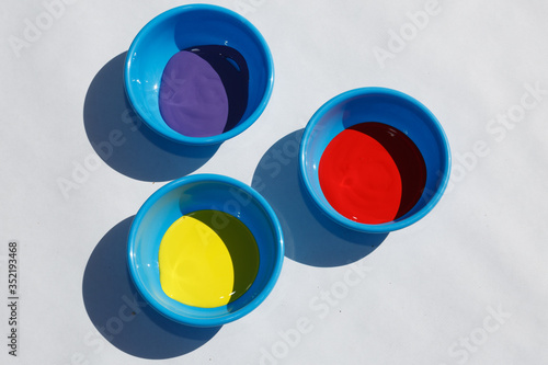 Billede på lærred Coloured paints prepared for pinter with white background