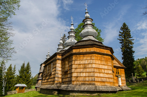 Fototapeta Naklejka Na Ścianę i Meble -  Cerkiew w Rzepedzi - Bieszczady 