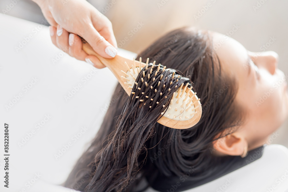 Professional hair structure care in comb beauty spa for women - obrazy, fototapety, plakaty 
