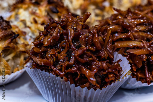 Coconut candy