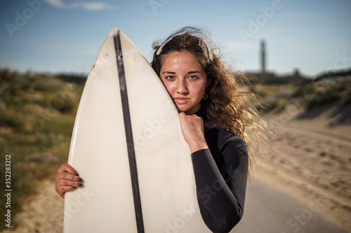 Chica surf españa sur