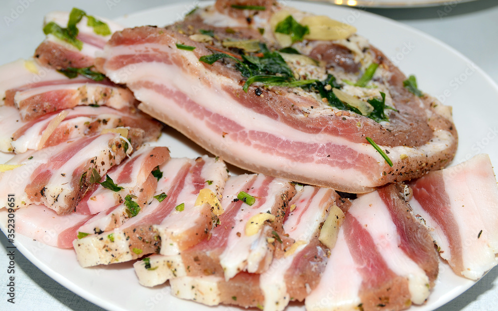 bacon bacon