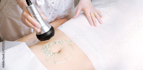 Foto The cavitation procedure closeup