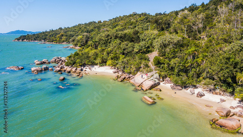 Fototapeta Naklejka Na Ścianę i Meble -  Beautiful little beaches of preserved nature in the bay of Ganchos de Fora - Governador Celso Ramos - Santa Catarina – Brazil